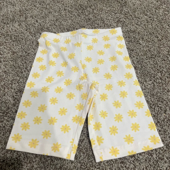 Old Navy Girls L (10-12) Lot of Shorts - Picture 6 of 7